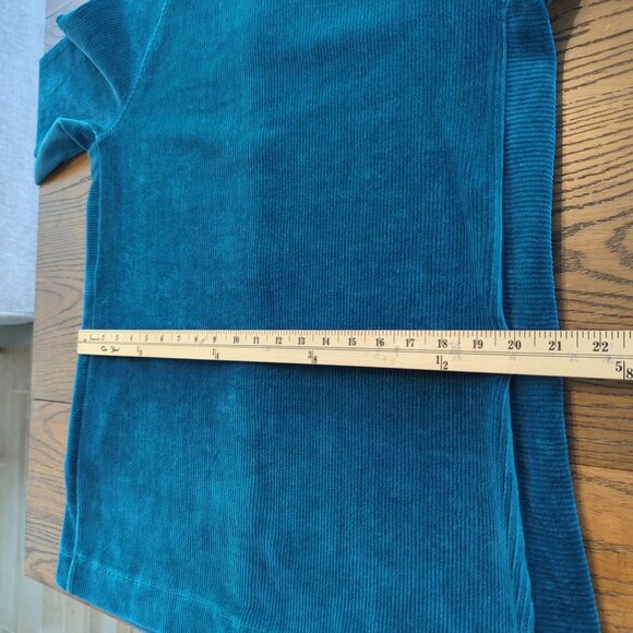 Soft Surroundings Women M Blue Tunic Top Velour Corduroy Button Back Long Sleeve - Picture 10 of 12